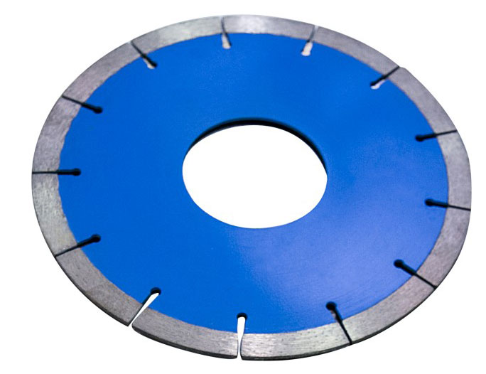 Welded diamond cutting disc